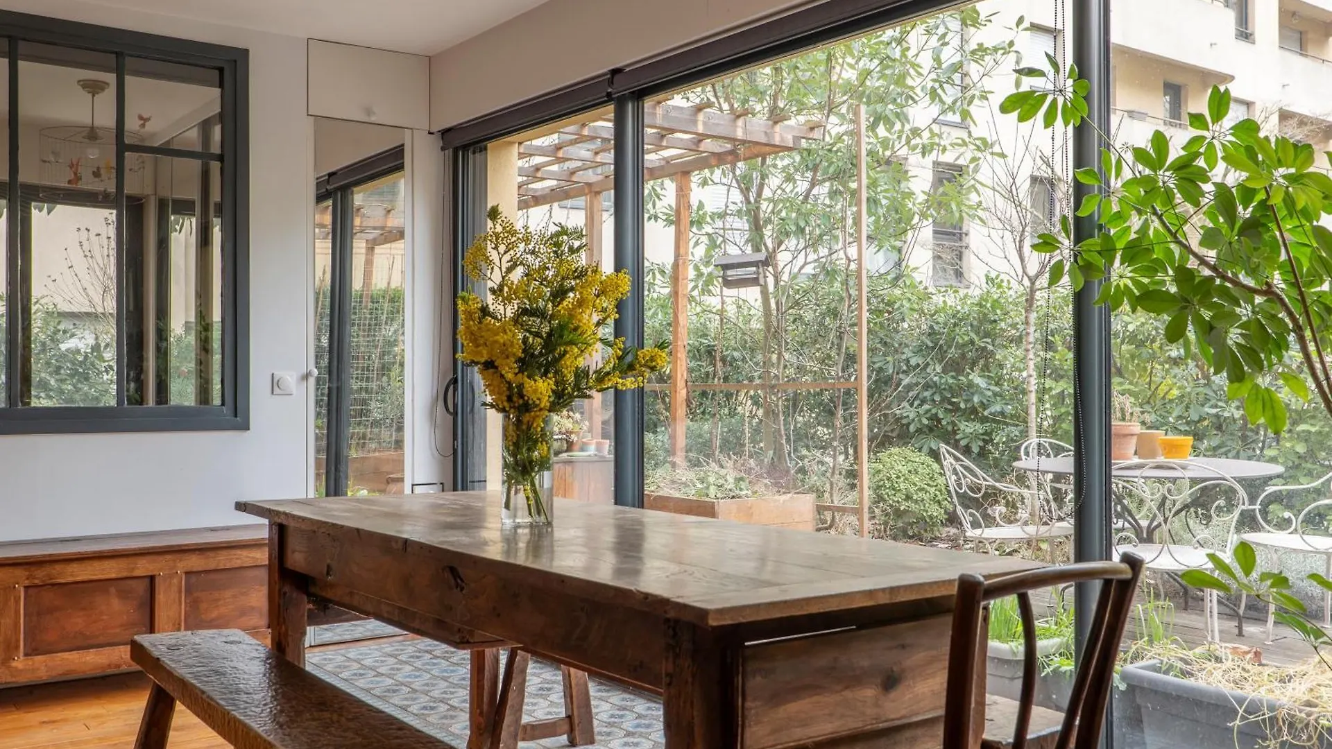 Apartamento Veeve - Wooden Warmth París Francia